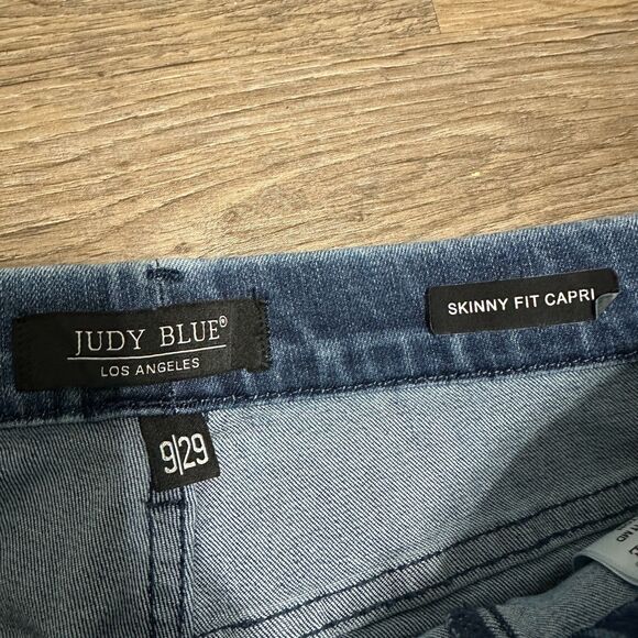 Judy Blue High Rise Cool Denim Pull On Skinny Capri Jeans Size 9/29 9 29 Stretch - Picture 4 of 5